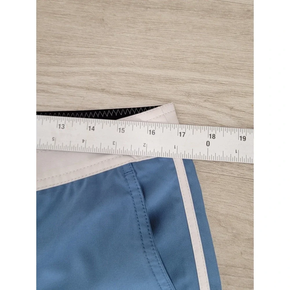 Vuori Cruise Board Shorts Men's 32 Blue Performance Outdoor Swim V314 7.5